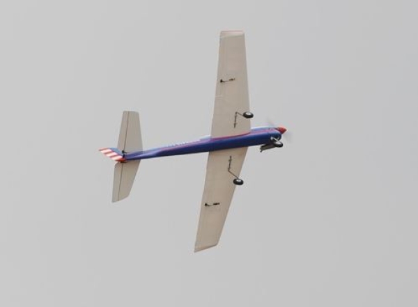 PH054 Phoenix TYPHOON 1,5m F3A-Retro